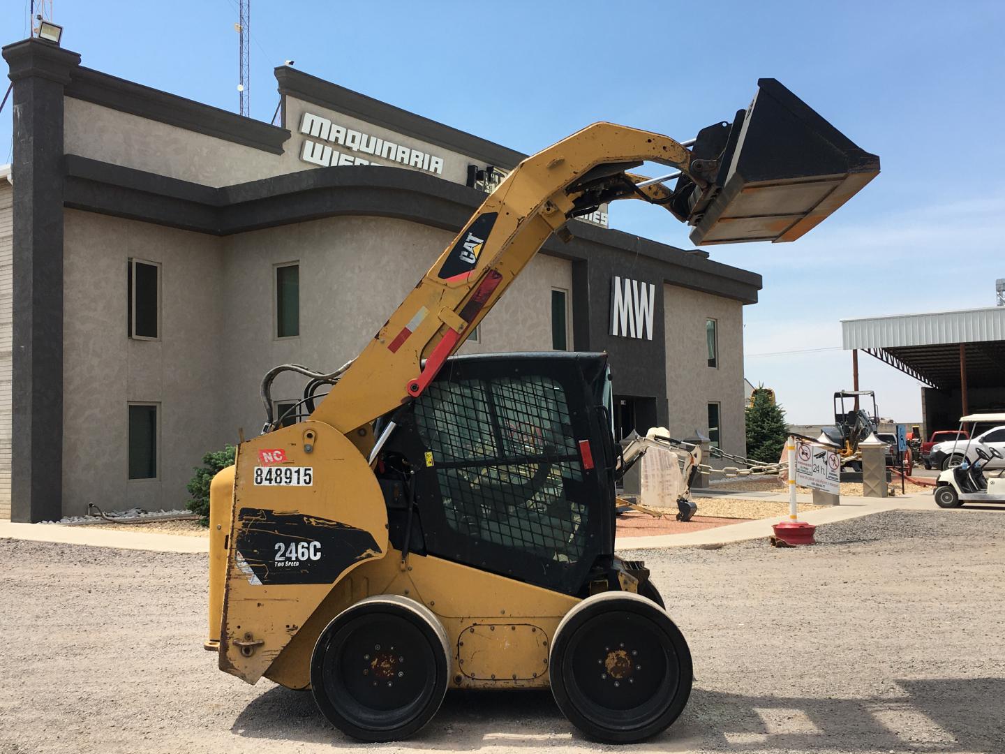 ./imagenes/INVOICE/2019/15200/MINICARGADOR CAT 246C (37).JPG